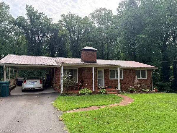 6815 University Parkway, Rural Hall, NC 27045