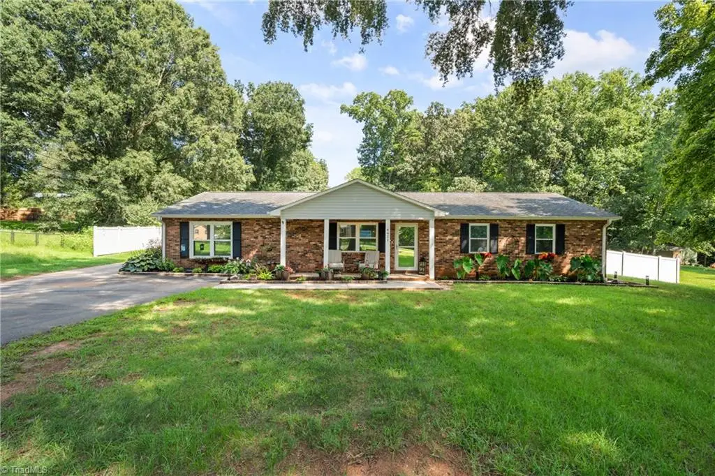 4611 Bridle Path, Clemmons, NC 27103 - #1