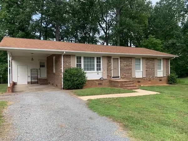2306 Woodland Drive, Reidsville, NC 27320