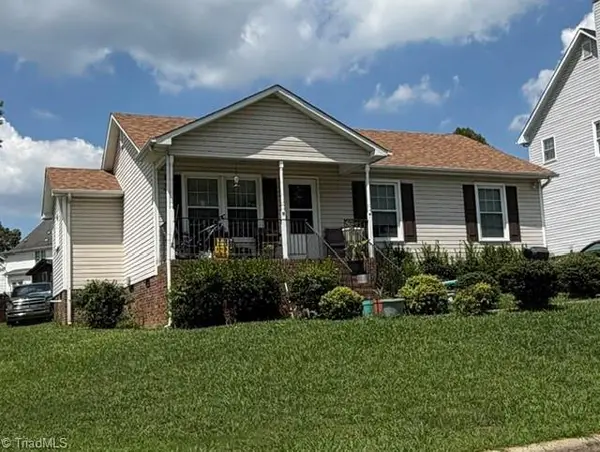 16 Crite Court, Greensboro, NC 27405