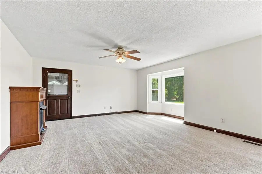 7281 Us Highway 158, Reidsville, NC 27320 - #3