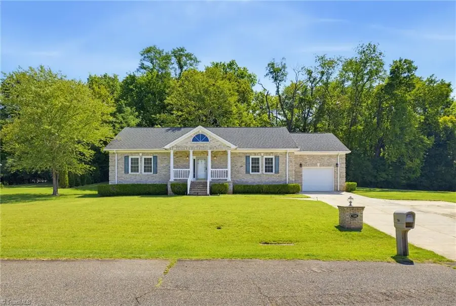 726 Cypress Hill Drive, Eden, NC 27288 - #2