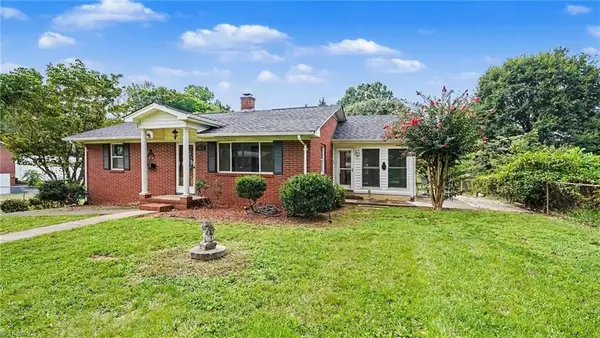 6174 Haywood Street, Clemmons, NC 27012