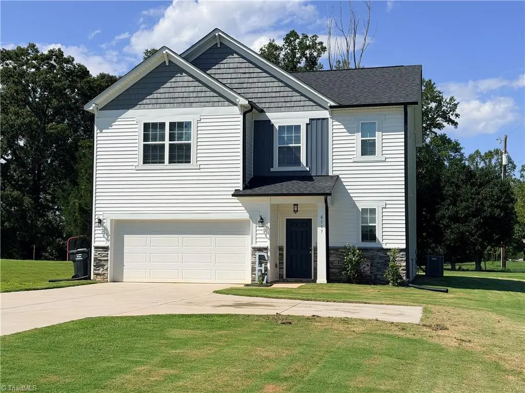 8117 Reynolda Road, Pfafftown, NC 27040 - #1