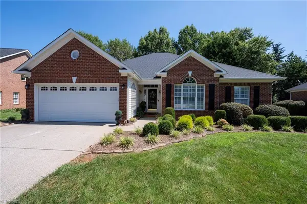 124 Saint Andrews Drive, Advance, NC 27006