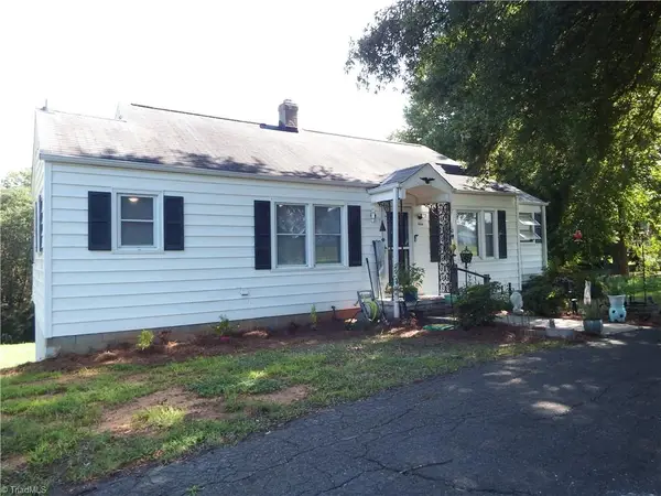 4466 Us Highway 158, Advance, NC 27006