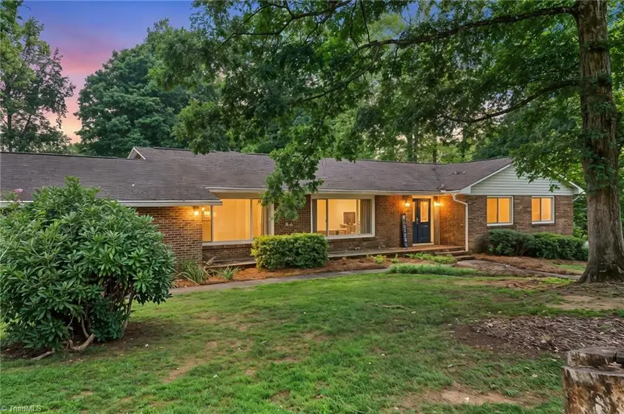 3620 Chelmsford Drive, Winston Salem, NC 27105 - #2
