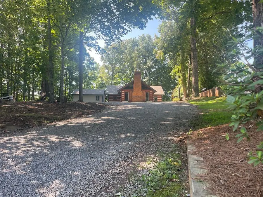 4830 Balsom Road, Pfafftown, NC 27040 - #2