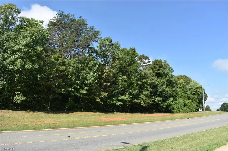 1386 Motor Road, Winston Salem, NC 27105 - #3