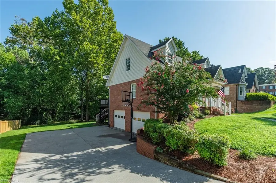 6711 Fairwood Court, Clemmons, NC 27012 - #3