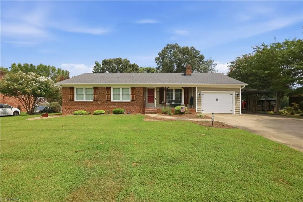 3986 Welcome Arcadia Road, Lexington, NC 27295 - #1