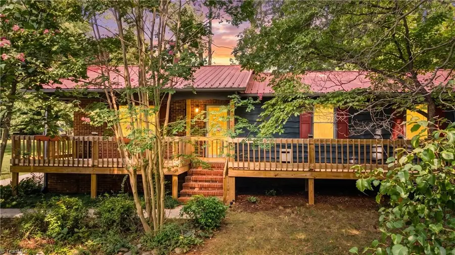 923 Aberdeen Road, High Point, NC 27265 - #2