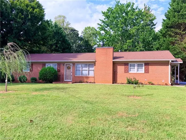 776 Country Club Drive, State Road, NC 28676