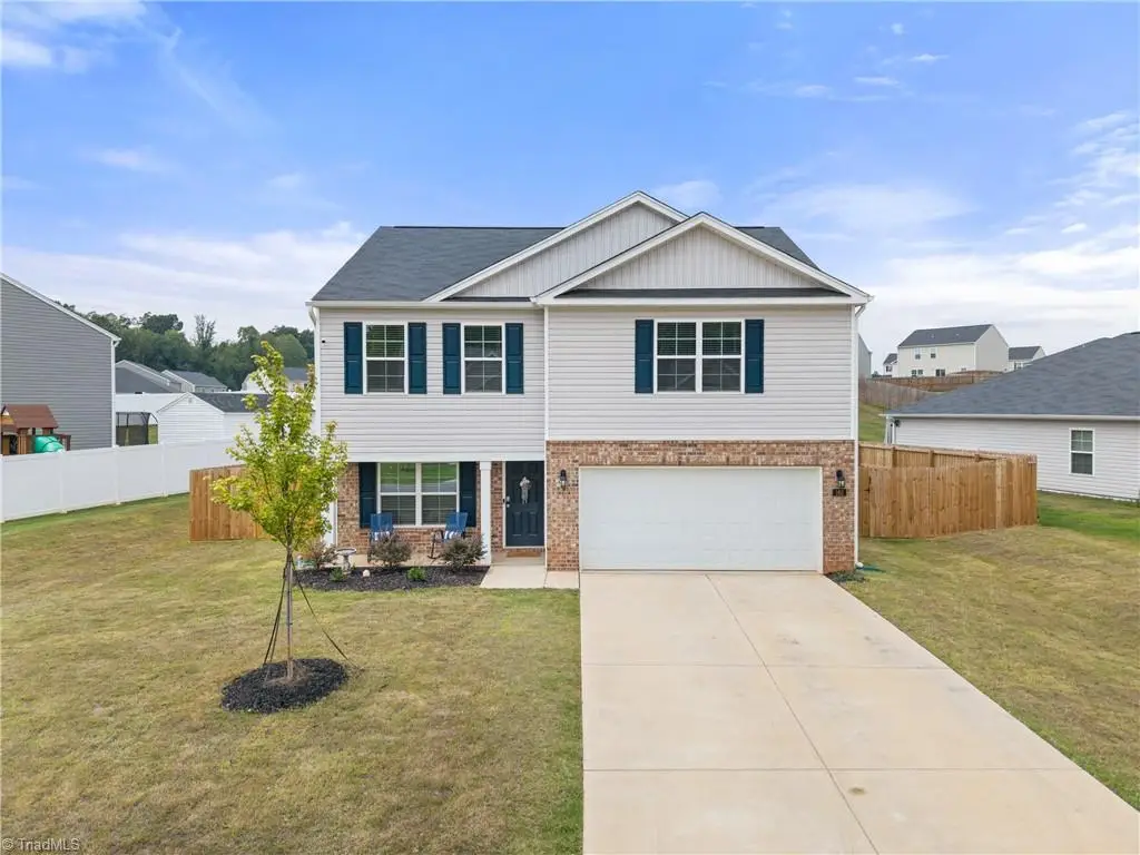 162 East Farm Loop, Stokesdale, NC 27537 - #1