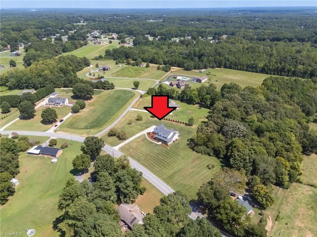 2488 Friendship Ledford Road, Abbotts Creek, NC 27107 - #1