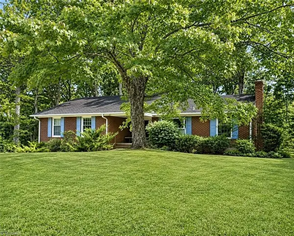 760 Bundaberg Lane, Rural Hall, NC 27045