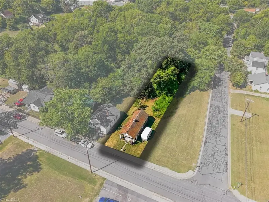 201 Lamberth Street, Reidsville, NC 27320 - #2