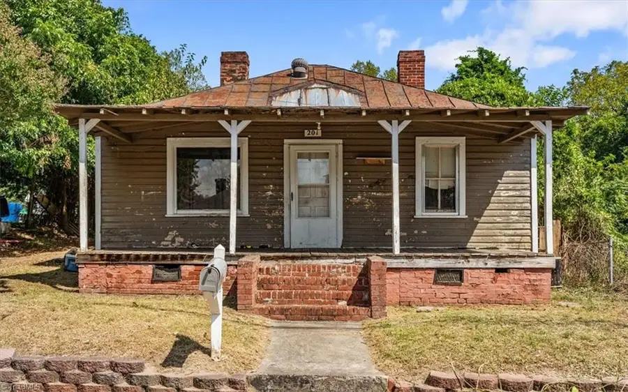 201 Lamberth Street, Reidsville, NC 27320 - #3