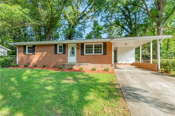 1207 Robin Road, Eden, NC 27288