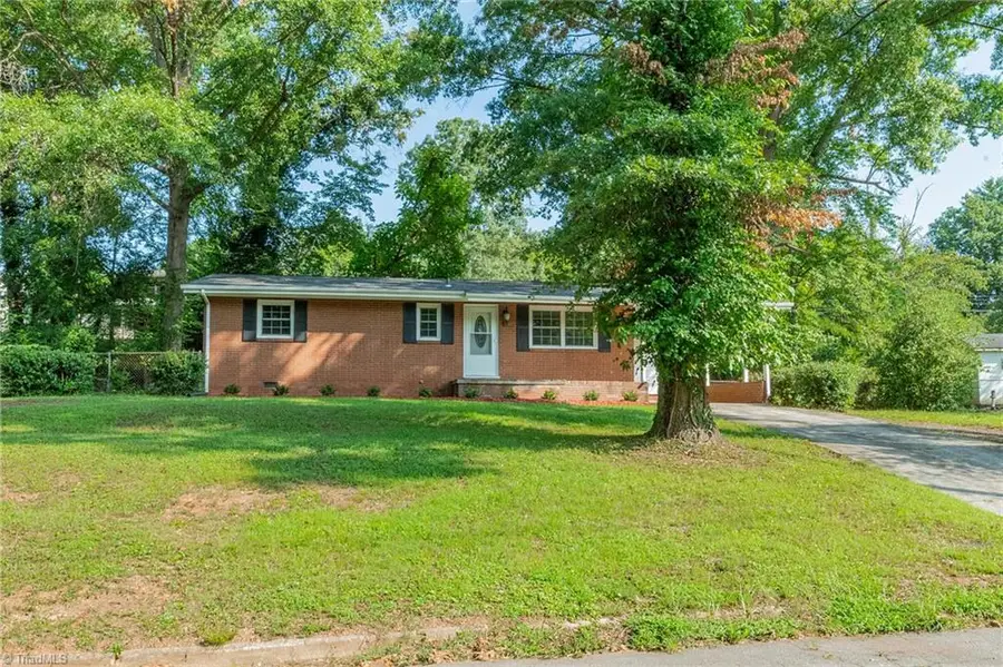 1207 Robin Road, Eden, NC 27288 - #2