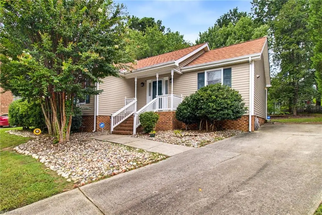 6 Castle Bridge Court, Greensboro, NC 27407 - #1
