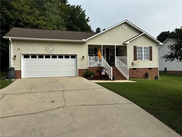 1086 Johnsontown Road, Thomasville, NC 27360