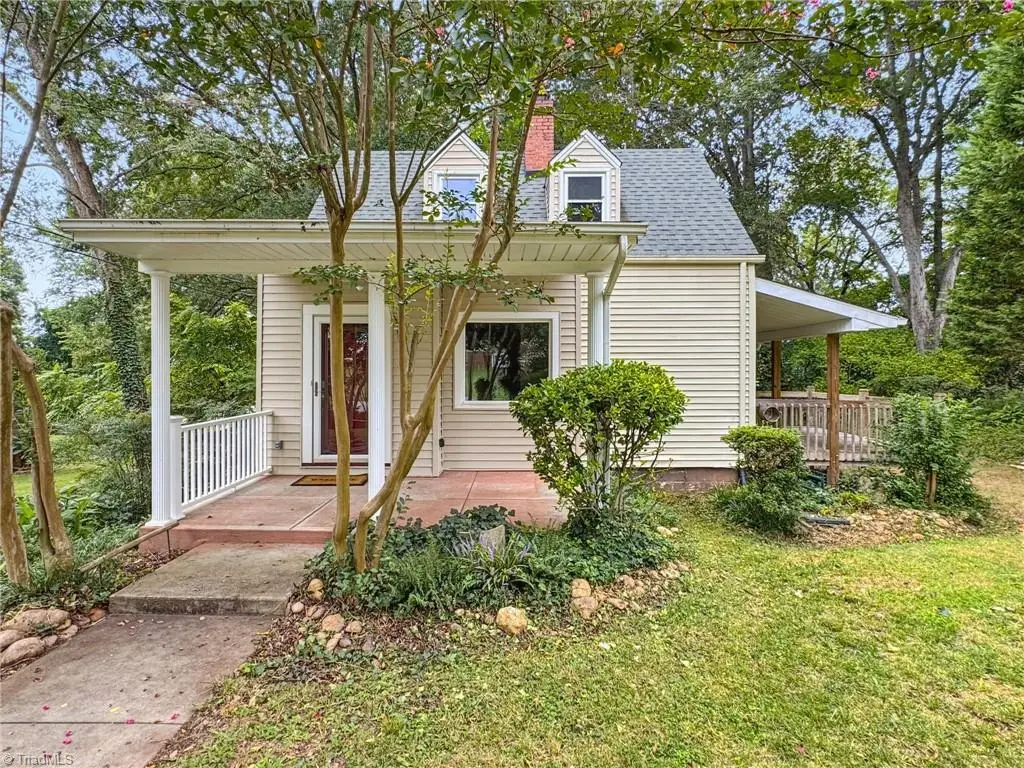 509 College Street, Eden, NC 27288 - #1