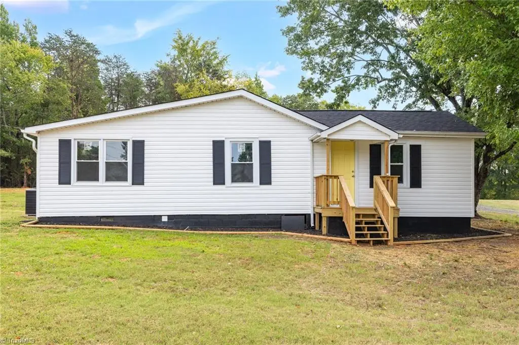 3140 Us Highway 158, Reidsville, NC 27320 - #1