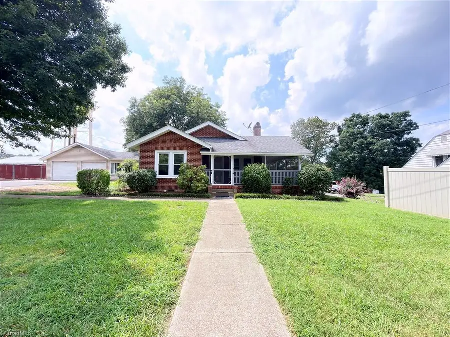 536 Main Street, Jonesville, NC 28642 - #2
