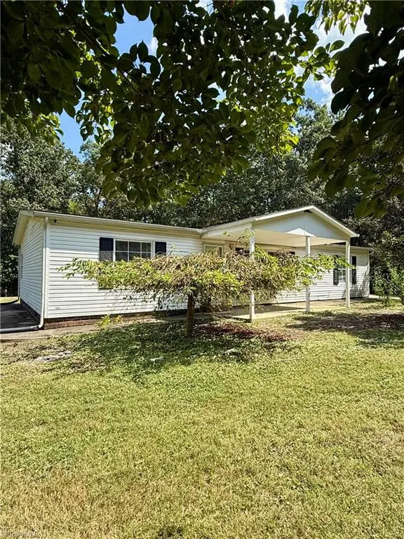 185 Marlin Boulevard, Mount Airy, NC 27030 - #2