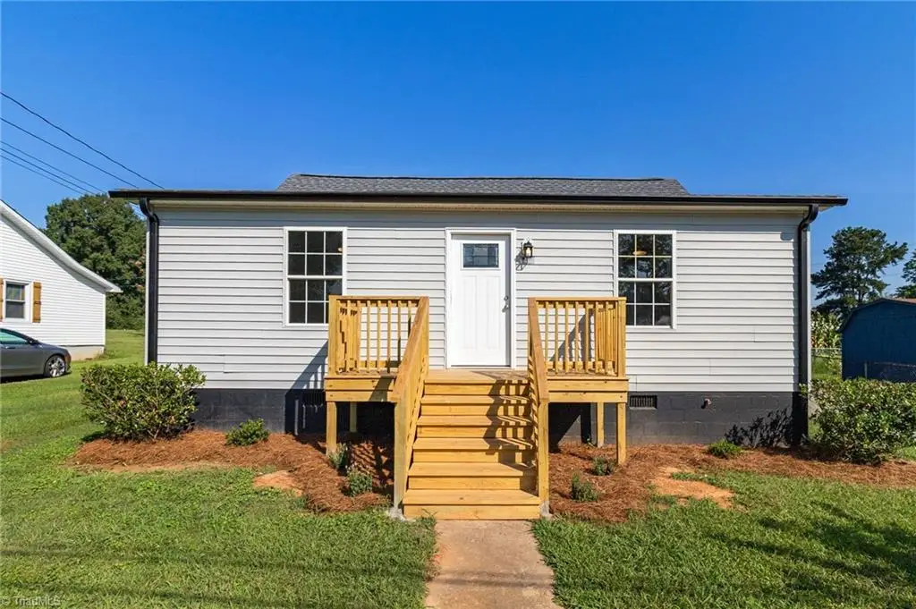 1702 Walford Street, Lexington, NC 27292 - #1