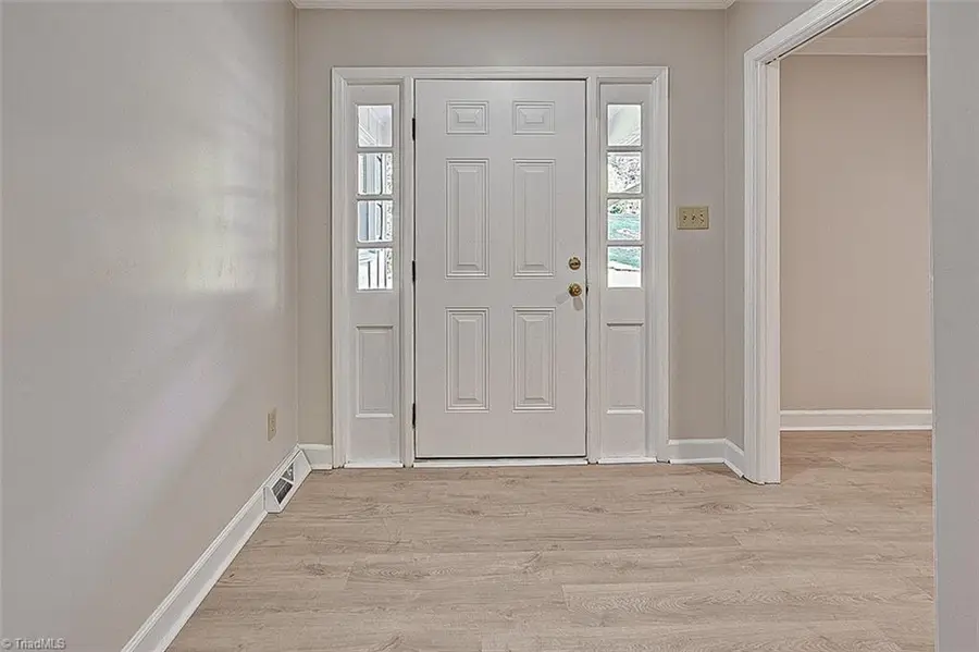 864 Parkview Street, Asheboro, NC 27203 - #2
