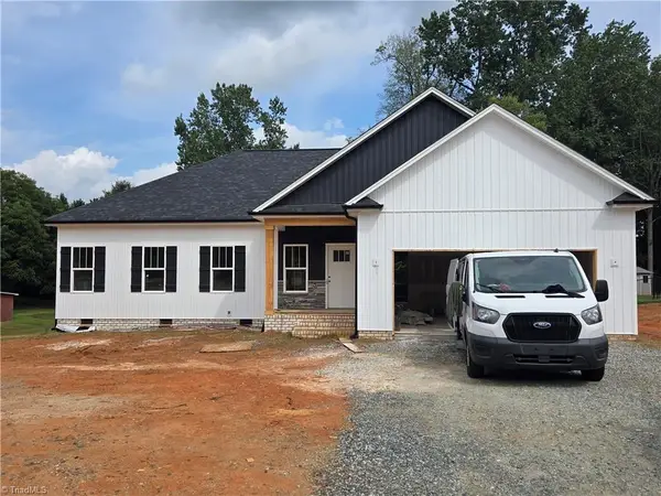 2850 Leonard Road, Lexington, NC 27295