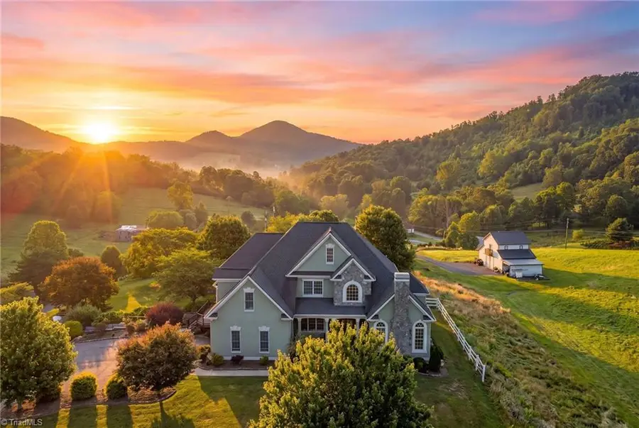 450 Nc Highway 88 E, Jefferson, NC 28640 - #2