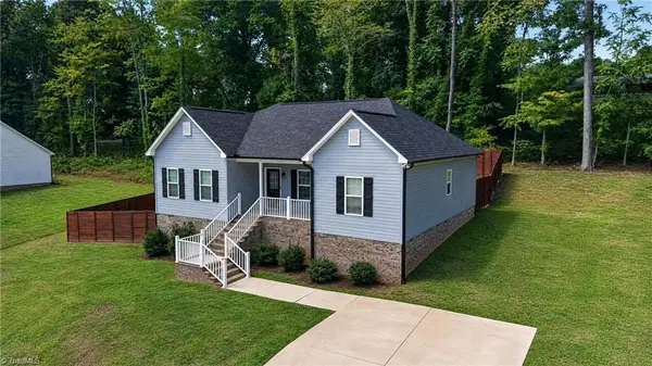1566 Brookdale Drive, Asheboro, NC 27205