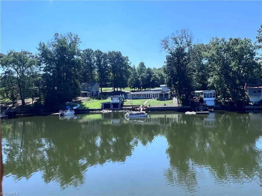 1102 Riverview Road, Lexington, NC 27292 - #2