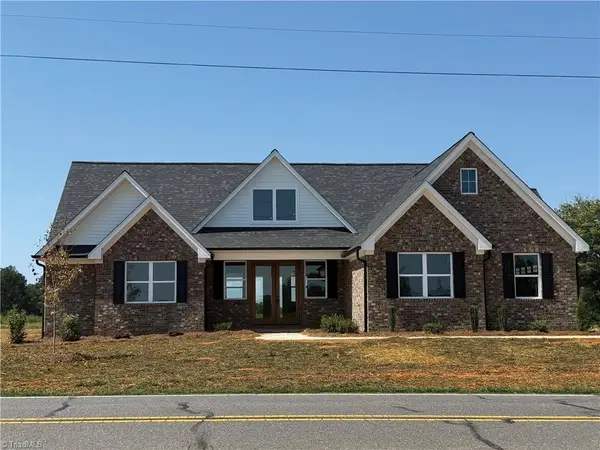 132 Greenhill Road, Mocksville, NC 27028