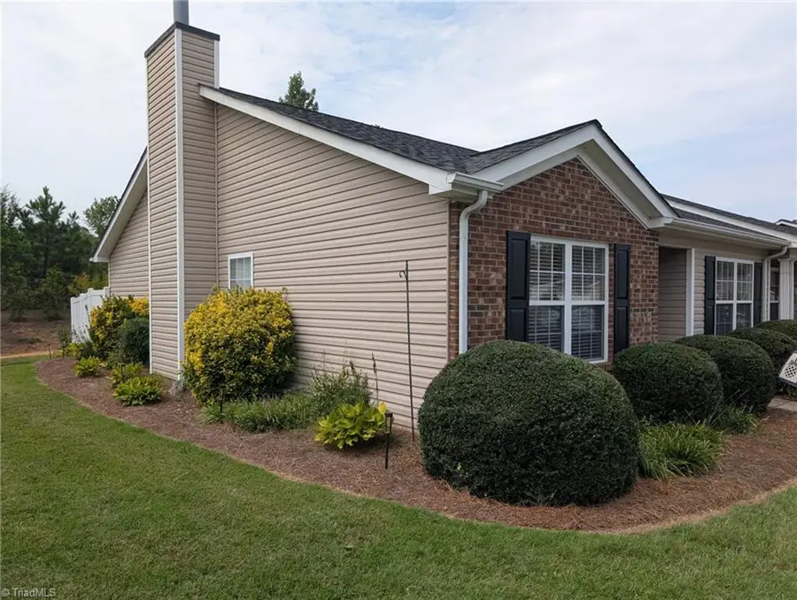 1008 Chesapeake Lane, Archdale, NC 27263 - #2