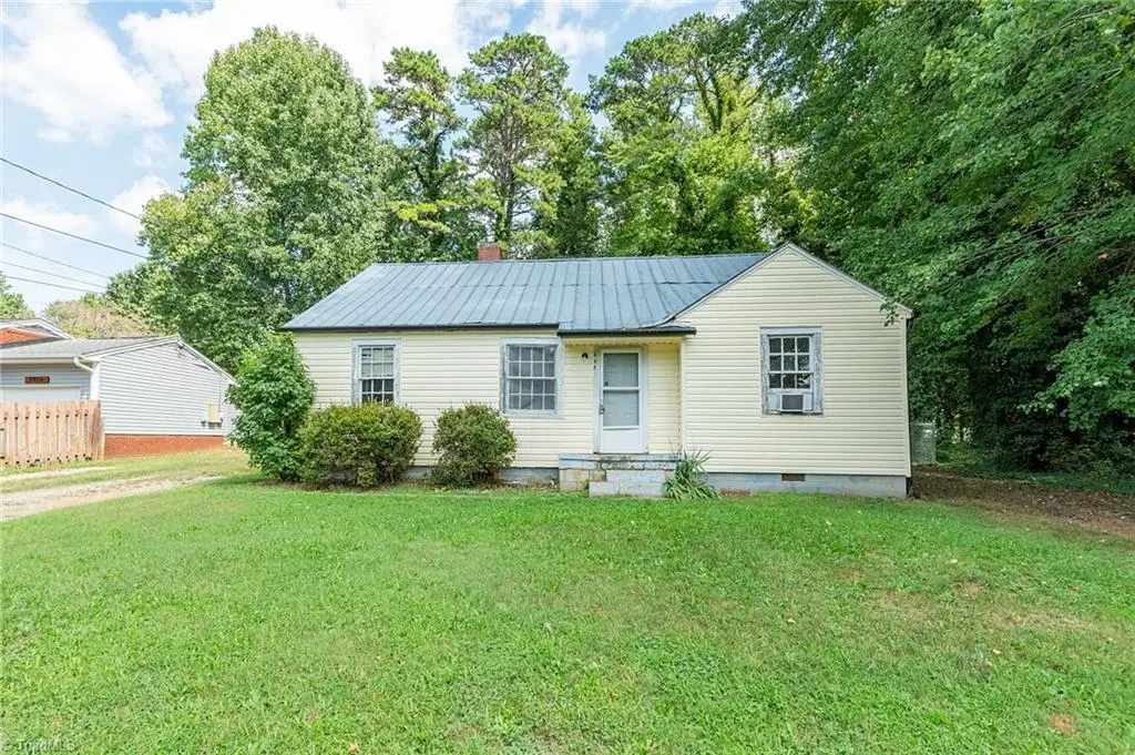 4421 Old Lexington Road, Midway, NC 27107 - #1
