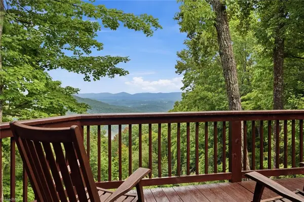 2235 Buck Mountain Road, Purlear, NC 28665