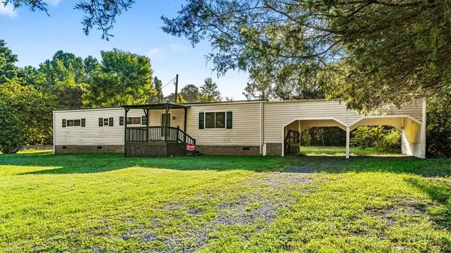 2202 Woodfield Drive, Sophia, NC 27350 - #3
