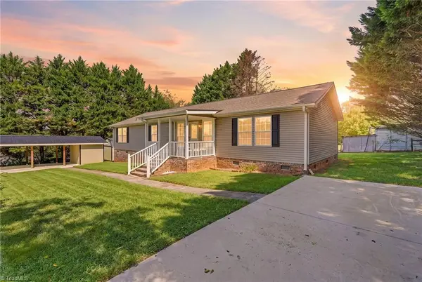 134 Apple Street, North Wilkesboro, NC 28659