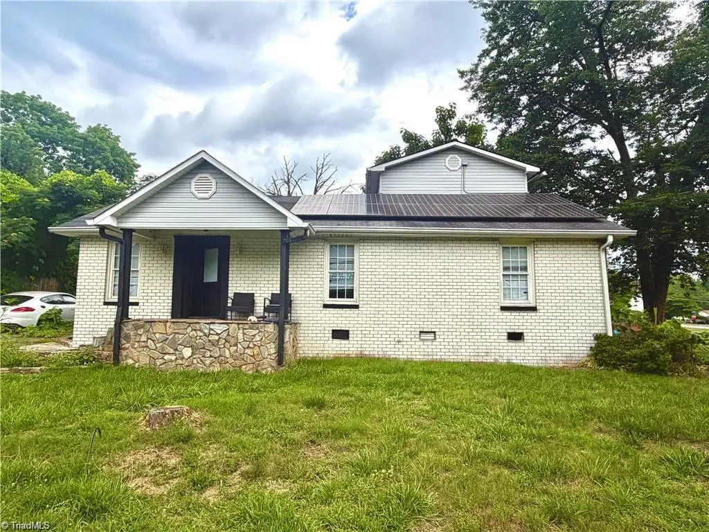 1004 Roach Street, Mayodan, NC 27027 - #1