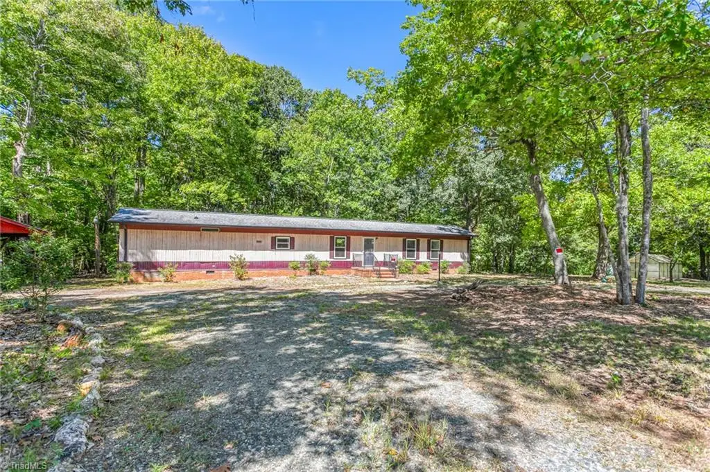 6243 Quail Hollow Drive, Pleasant Garden, NC 27313 - #1