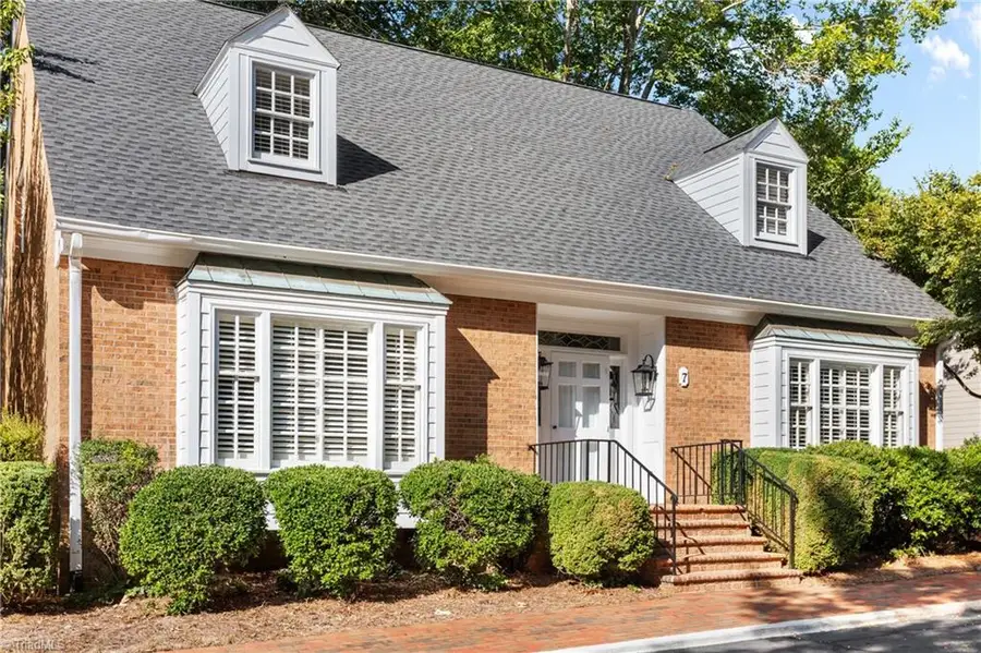 7 Ashton Square, Greensboro, NC 27408 - #2
