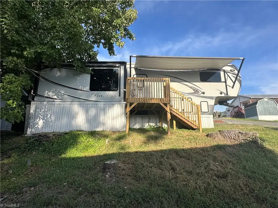 122 Eagle Drive, New London, NC 28127 - #3
