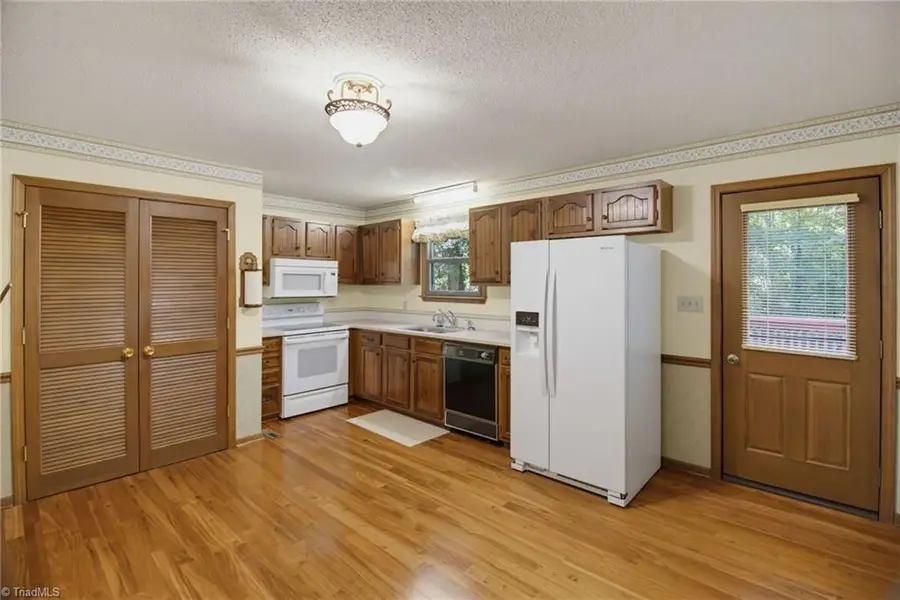 5720 Birchdale Drive, Vienna, NC 27106 - #3