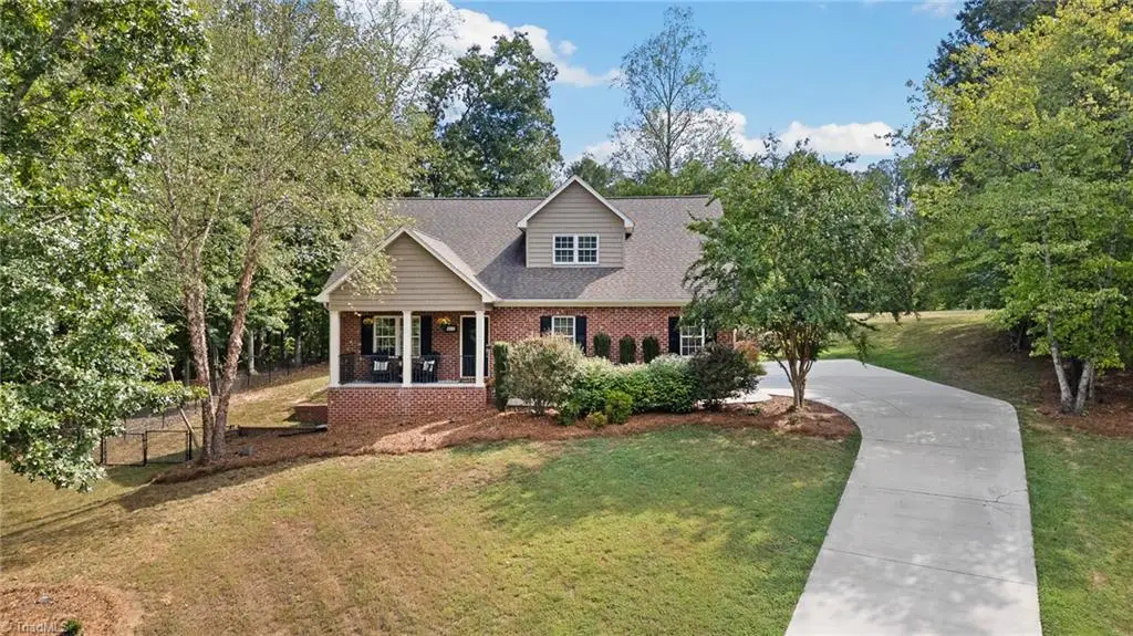 822 Montgomery Court, Walnut Cove, NC 27052 - #1