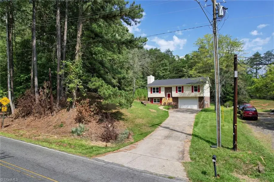 422 Cypress Drive, Reidsville, NC 27320 - #3