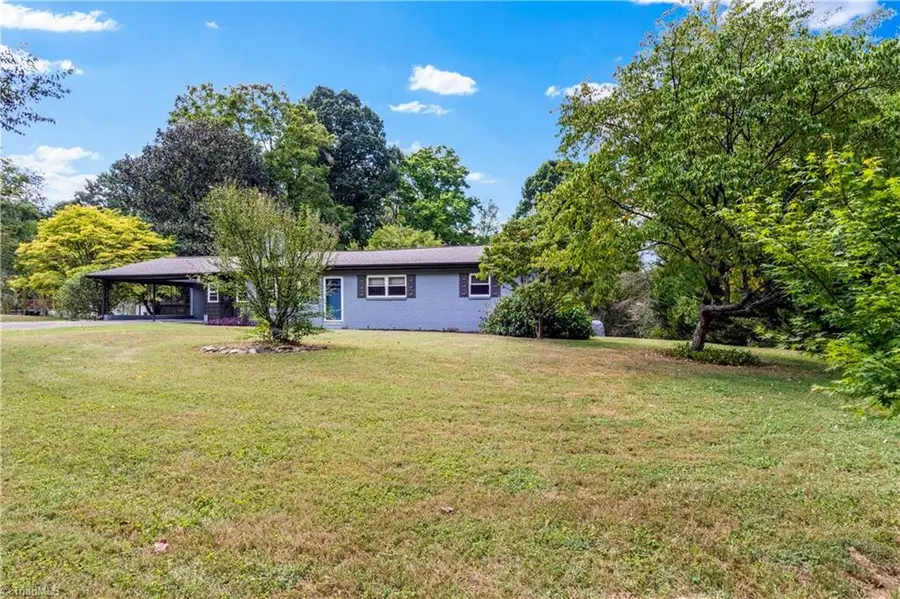 2816 Vanhoy Road, Yadkinville, NC 27055 - #2